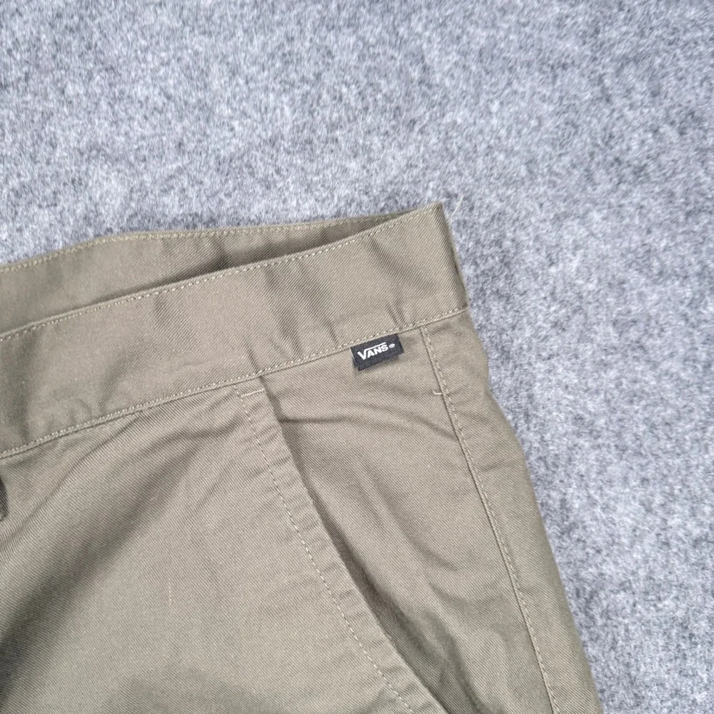 Vans authentic chino